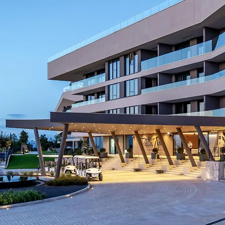 Petram With Rooftop Pool By Interhome Vikendica Savudrija